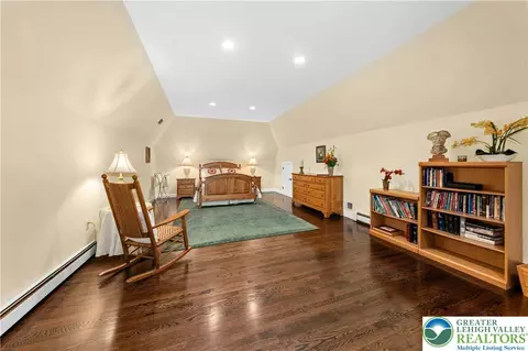 951 W Macada Rd, Bethlehem, PA 18017 photo 29
