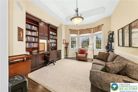 951 W Macada Rd, Bethlehem, PA 18017 photo 18