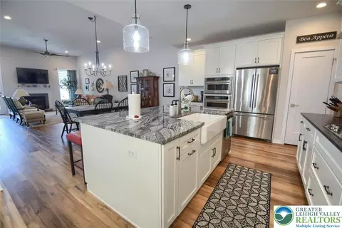 Kitchen - 6963 Maple Dr, Bath, PA 18014 photo 1 of 6
