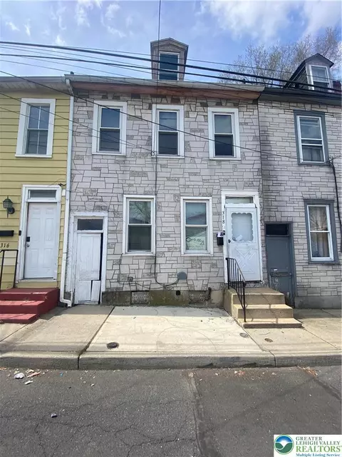 318 N Lumber, Allentown, PA 18102