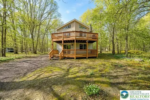 89 Thomas Ln, Albrightsville, PA 18210