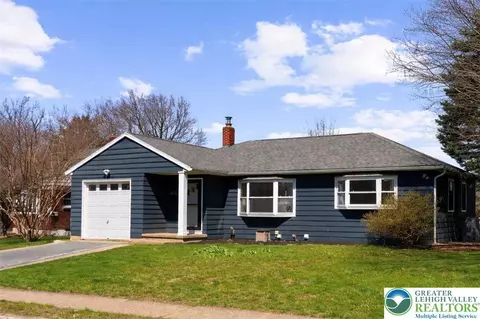 359 Milton St, Easton, PA 18042
