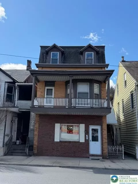 251 Main St, Slatington, PA 18080