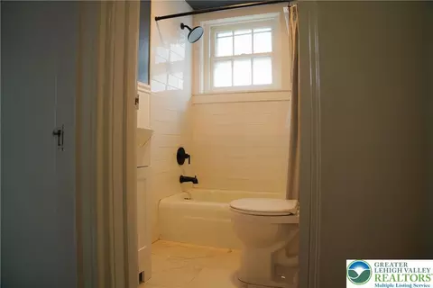 Bath - 435 E North St, Bethlehem, PA 18018 photo 1 of 4