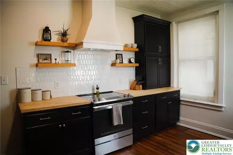 Kitchen - 435 E North St, Bethlehem, PA 18018 photo 2 of 5