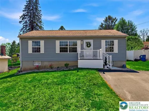 1394 Clearfield Ave, Bethlehem, PA 18015