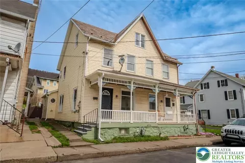 727 William St, Pen Argyl, PA 18072