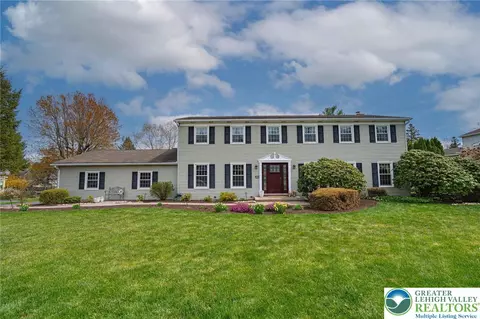 1177 Treeline Dr, Allentown, PA 18103