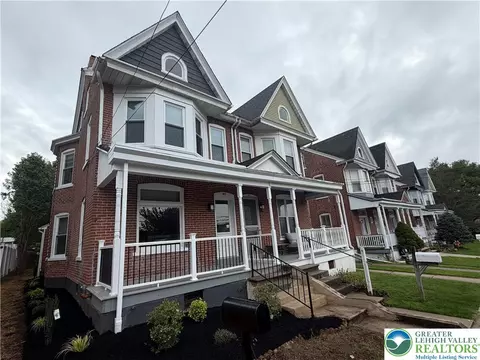 40 Locust, Macungie, PA 18062