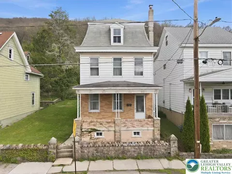 436 Center Ave, Jim Thorpe, PA 18229