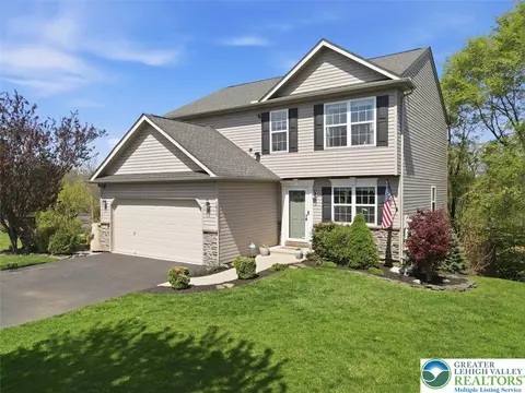 1611 Abigail Ln, Allentown, PA 18104