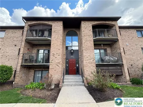 867 Cold Spring Rd #5, Allentown, PA 18103