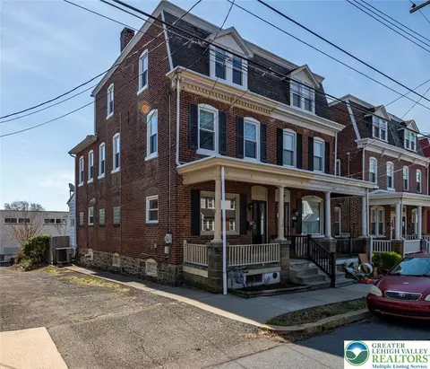 132 Franklin St, Boyertown, PA 19512