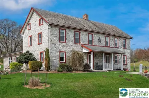 2534 Lapp Rd, Allentown, PA 18104