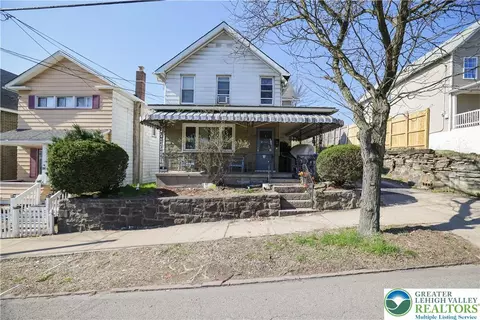 277 Blackman St, Wilkes Barre, PA 18702