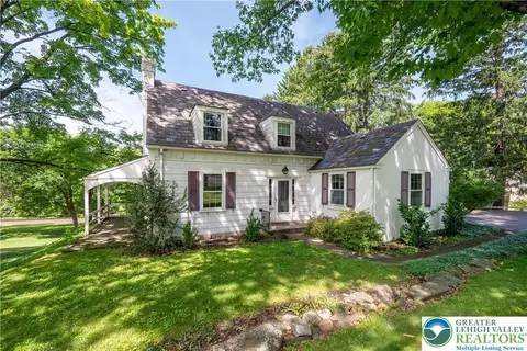 3135 Center St, Bethlehem, PA 18017
