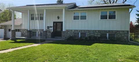 422 Belvidere St, Nazareth, PA 18064