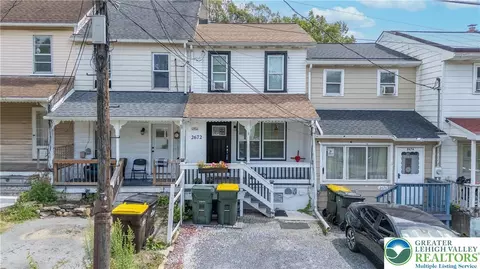 2672 Levans Rd, Coplay, PA 18037