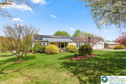 540 Bauer Rd, Bath, PA 18014 photo 5