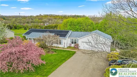 540 Bauer Rd, Bath, PA 18014