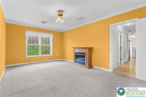 540 Bauer Rd, Bath, PA 18014 photo 24