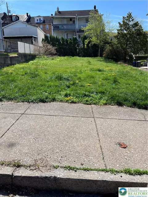 914 E 6th E, Bethlehem City, PA 18015