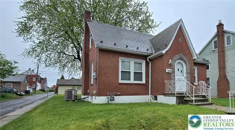 436 E 12th St, Northampton, PA 18067