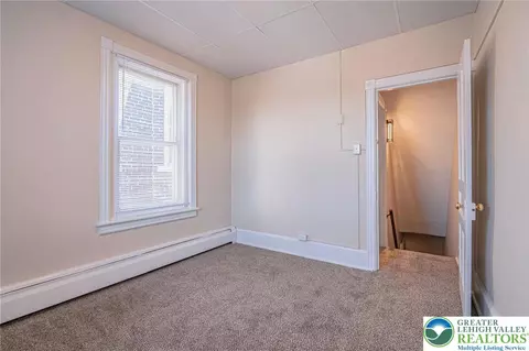 Bedroom - 1019 E 4th St, Bethlehem, PA 18015 photo 5 of 5