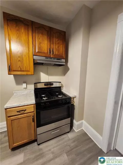 Kitchen - 1019 E 4th St, Bethlehem, PA 18015 photo 2 of 5