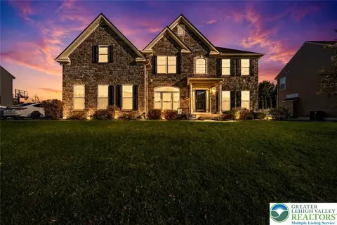 130 Lower Way Rd, Palmer Township, PA 18045