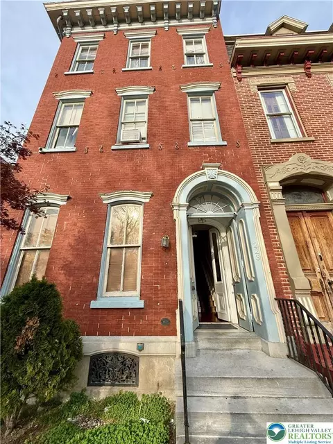 223 N 8th, Allentown, PA 18102