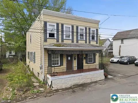 36 Oneill Ave, Wilkes Barre, PA 18702