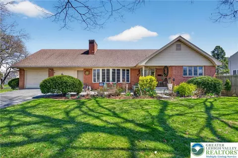 745 N Marshall St, Allentown, PA 18104