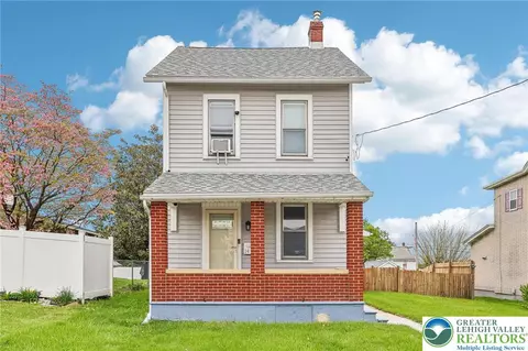 147 S 5th St, Coplay, PA 18037