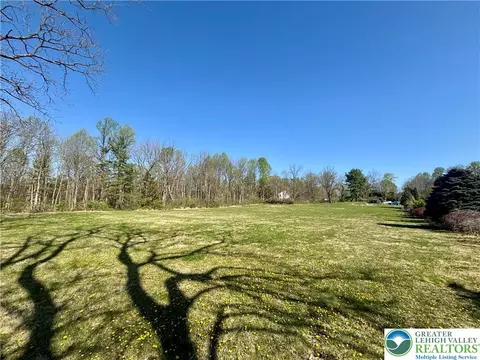 6302 Batman Rd, Milford Twp, PA 18092