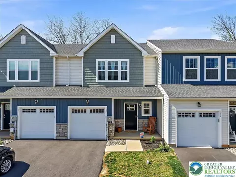 133 Scotty Dr, Easton, PA 18045