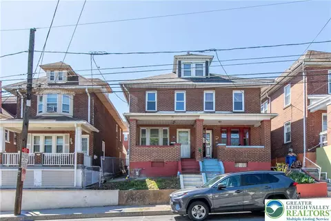 1252 E 4th St, Bethlehem, PA 18015