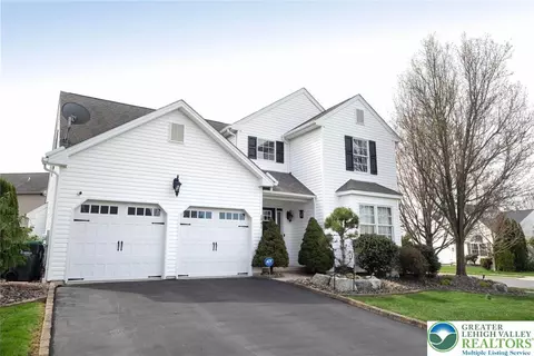 1941 Grigio Pl, Easton, PA 18045