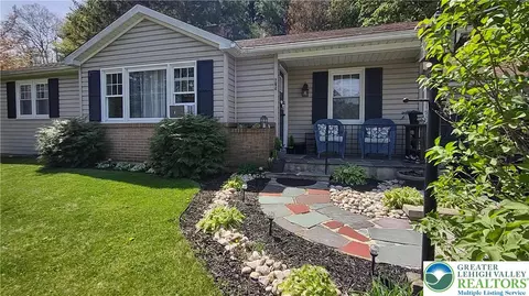635 Silver Spring Blvd, Kunkletown, PA 18058
