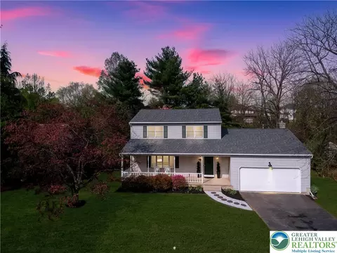 2507 Swanson St, Palmer Township, PA 18045