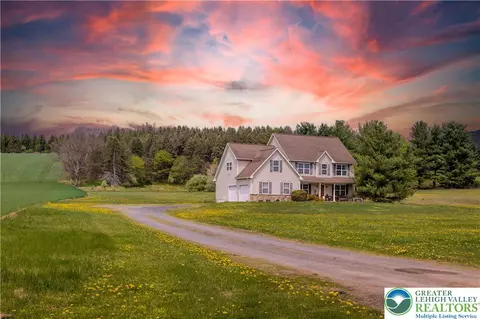707 Gilbert Rd, Effort, PA 18330