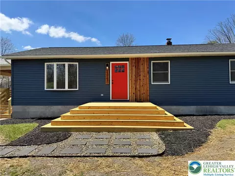 1067 S Broadview Dr, Jim Thorpe, PA 18229
