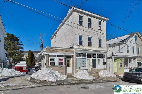 115 E Ruddle St, Coaldale, PA 18218