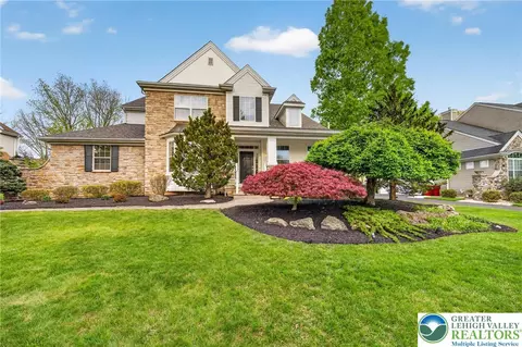 2705 Fringe Ln, Forks Twp, PA 18040