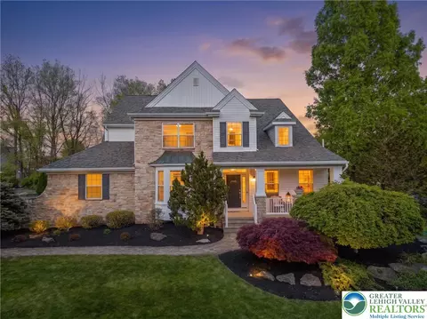 2705 Fringe Ln, Forks Twp, PA 18040