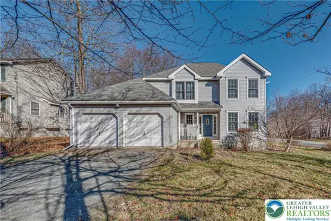 1624 Cotswold Rd, Coolbaugh Twp, PA 18466