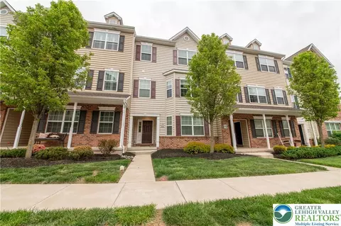 3062 Davenport Way, Pennsburg, PA 18073