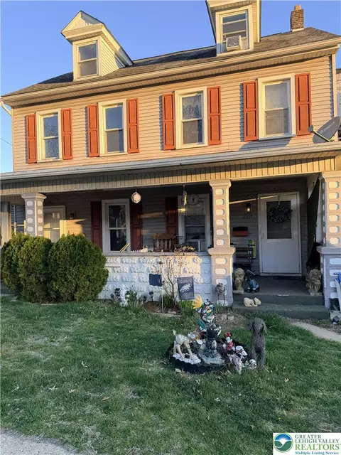 215 Lehigh Ave, Palmerton, PA 18071