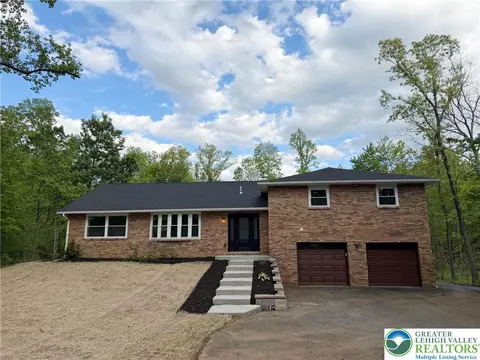 318 Marienstein Rd, Upper Black Eddy, PA 18972