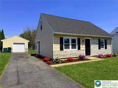 3037 Eldridge Ave, Easton, PA 18045